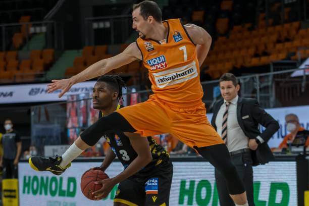 球队攻击端 球队攻击端